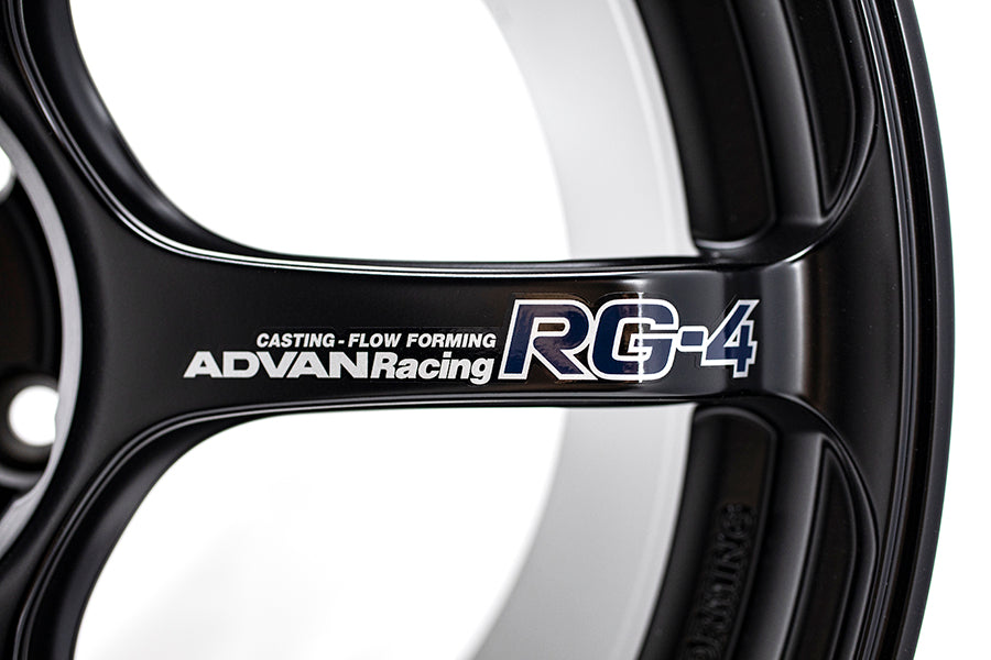 Advan RG-4 18x10.5 +32 5x112 Semi Gloss Black